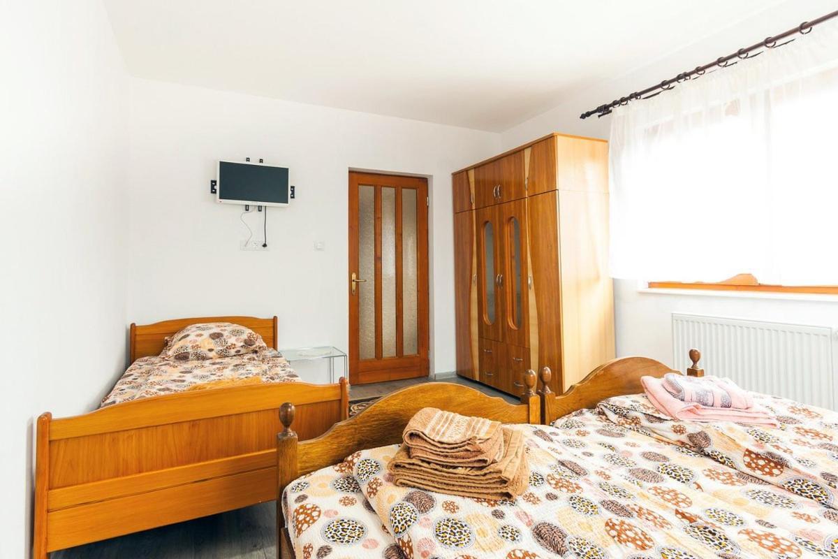 Eross Kulcsoshaz Villa Lăzarea Екстериор снимка