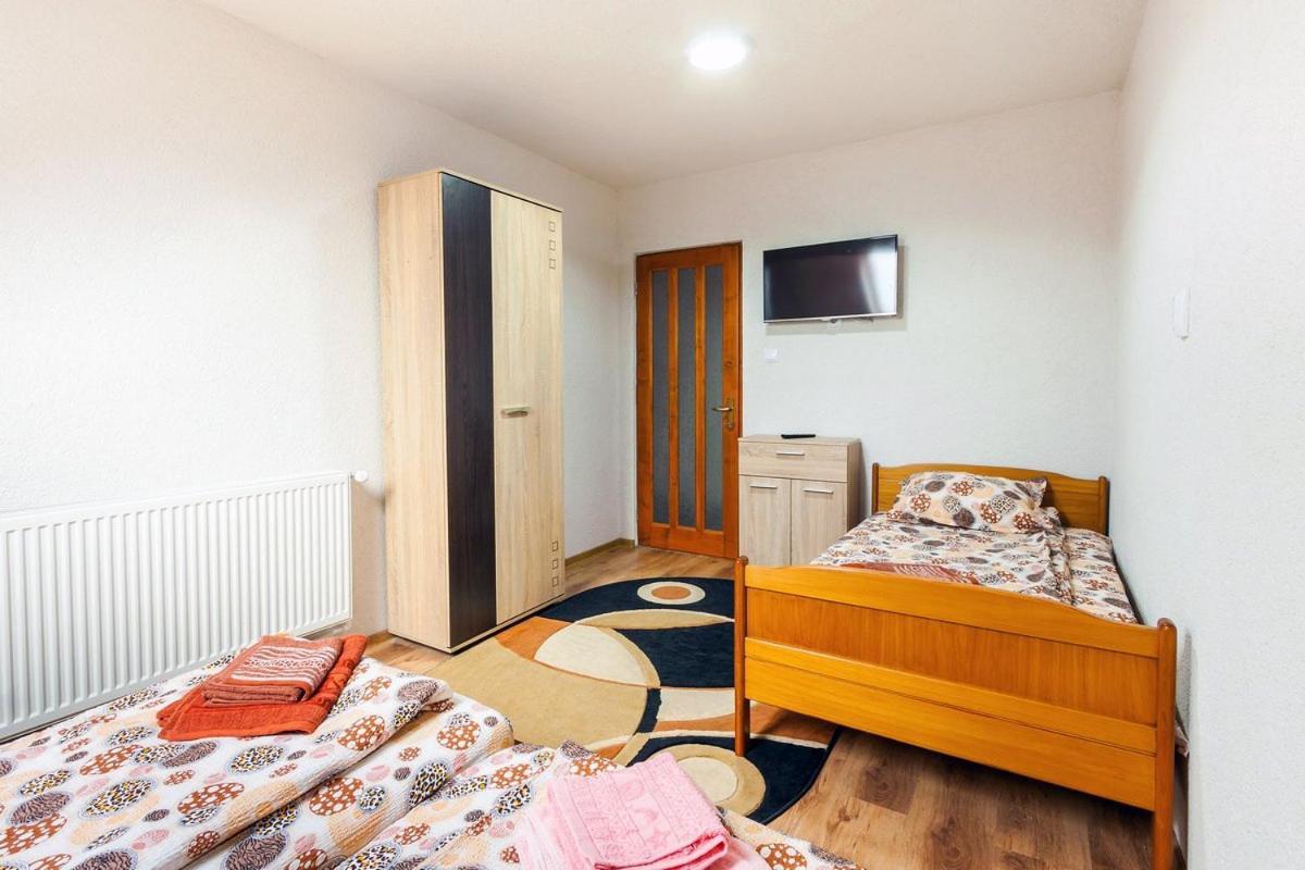 Eross Kulcsoshaz Villa Lăzarea Екстериор снимка