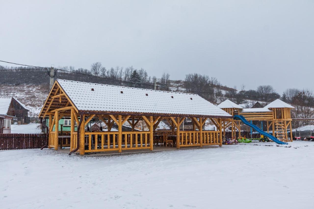 Eross Kulcsoshaz Villa Lăzarea Екстериор снимка