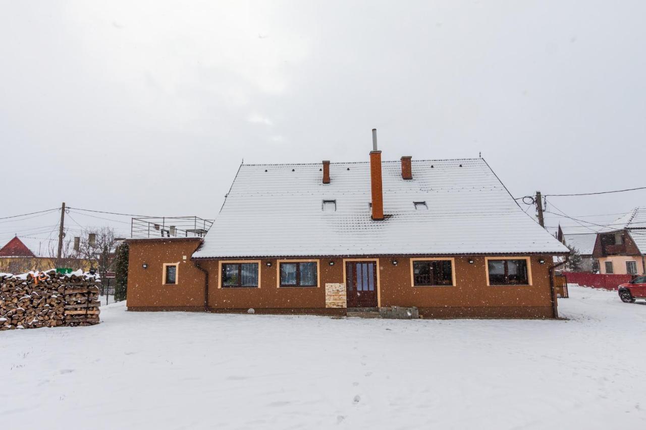 Eross Kulcsoshaz Villa Lăzarea Екстериор снимка