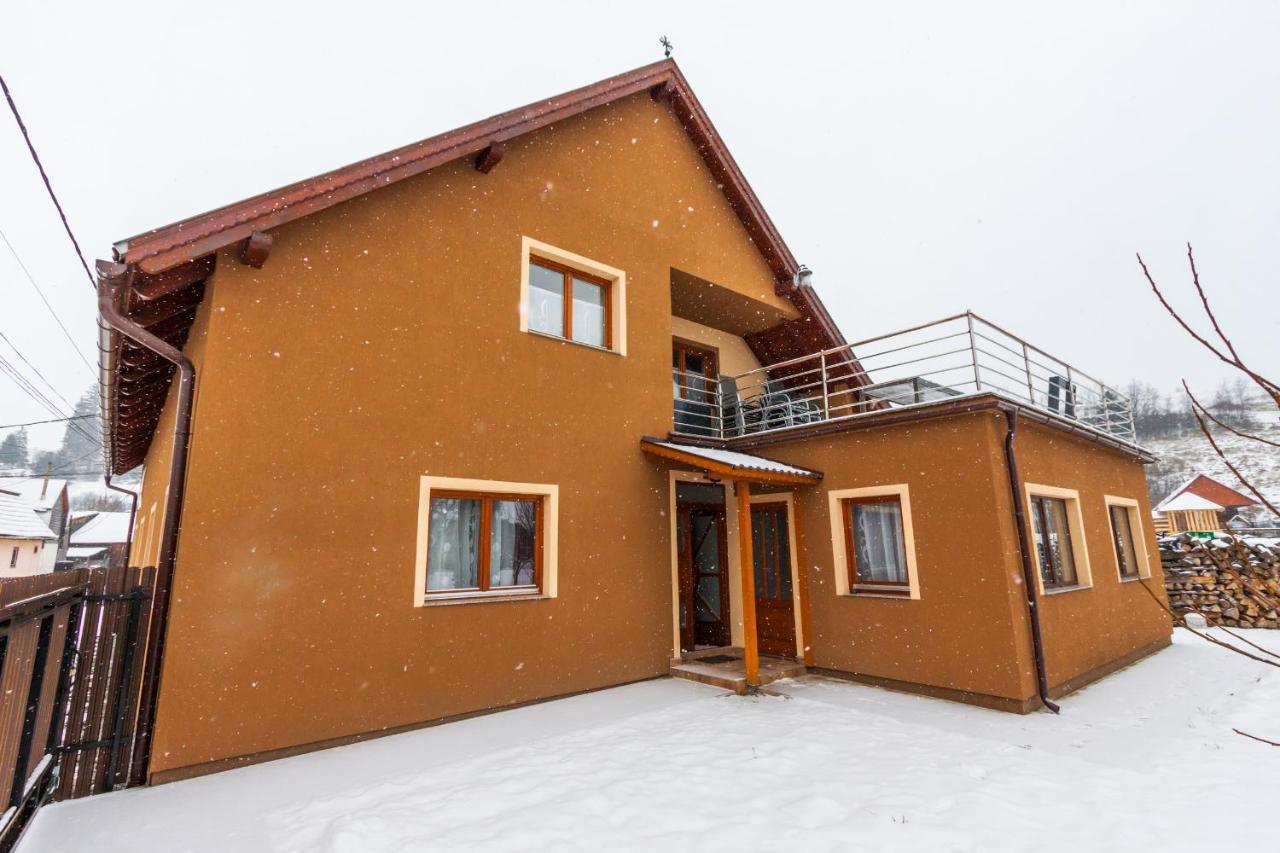 Eross Kulcsoshaz Villa Lăzarea Екстериор снимка