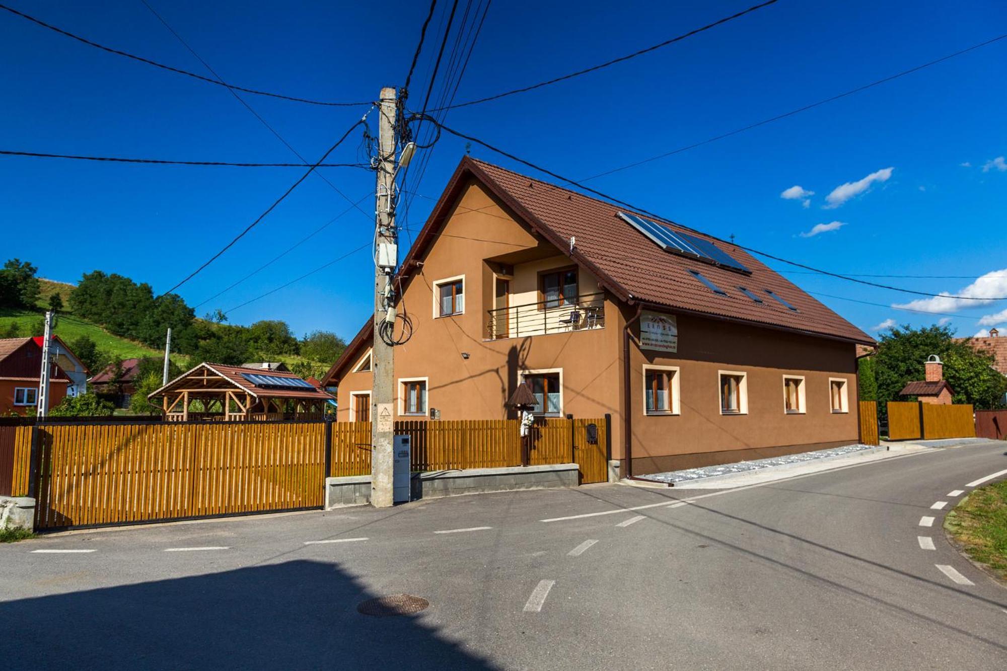 Eross Kulcsoshaz Villa Lăzarea Екстериор снимка