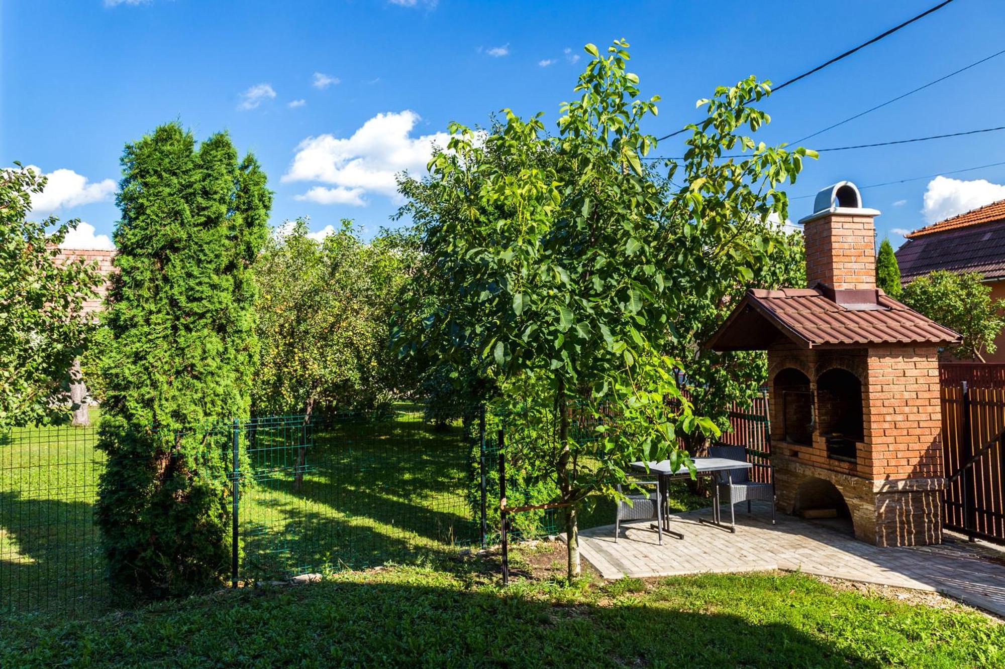 Eross Kulcsoshaz Villa Lăzarea Екстериор снимка