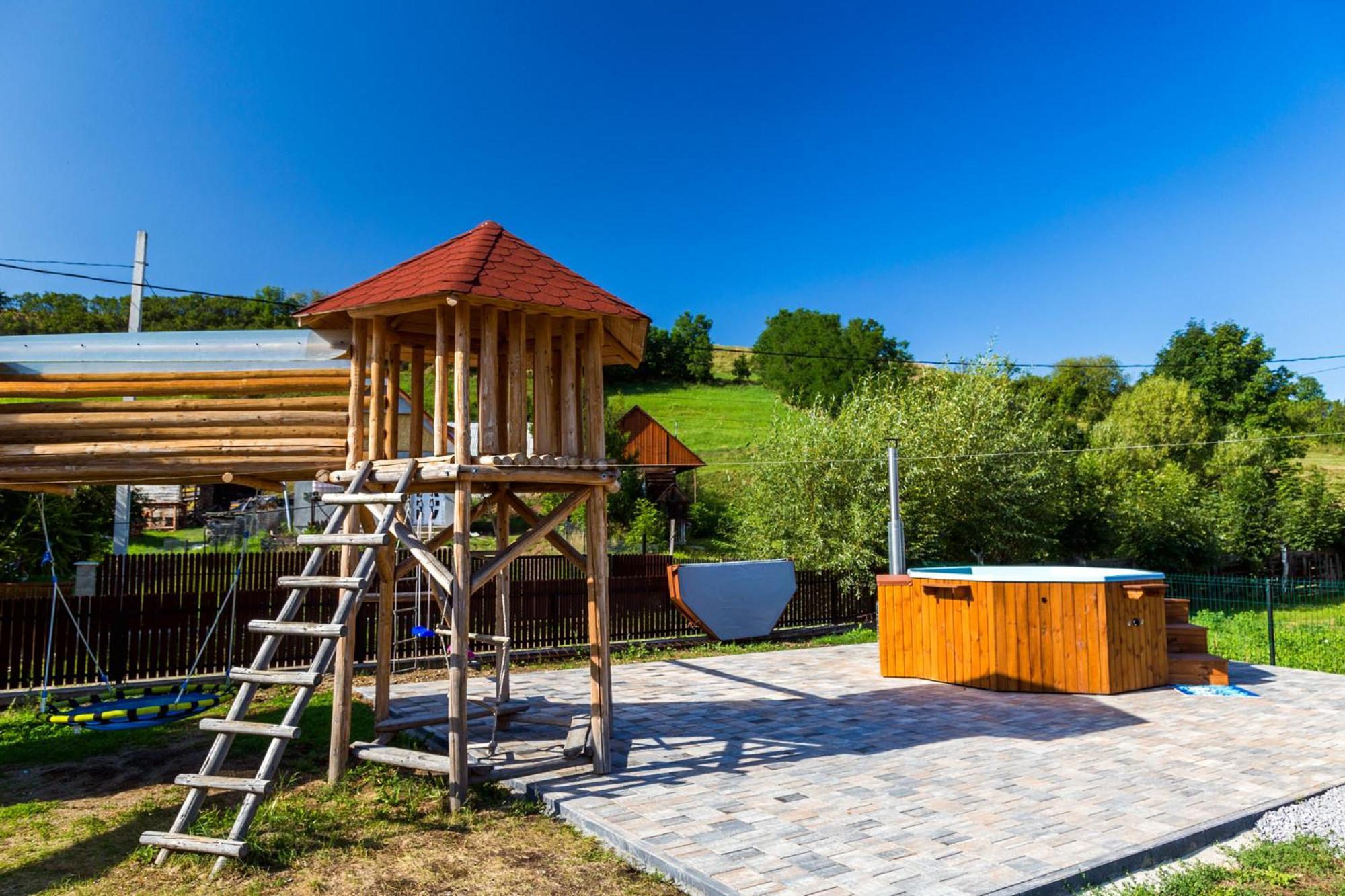 Eross Kulcsoshaz Villa Lăzarea Екстериор снимка