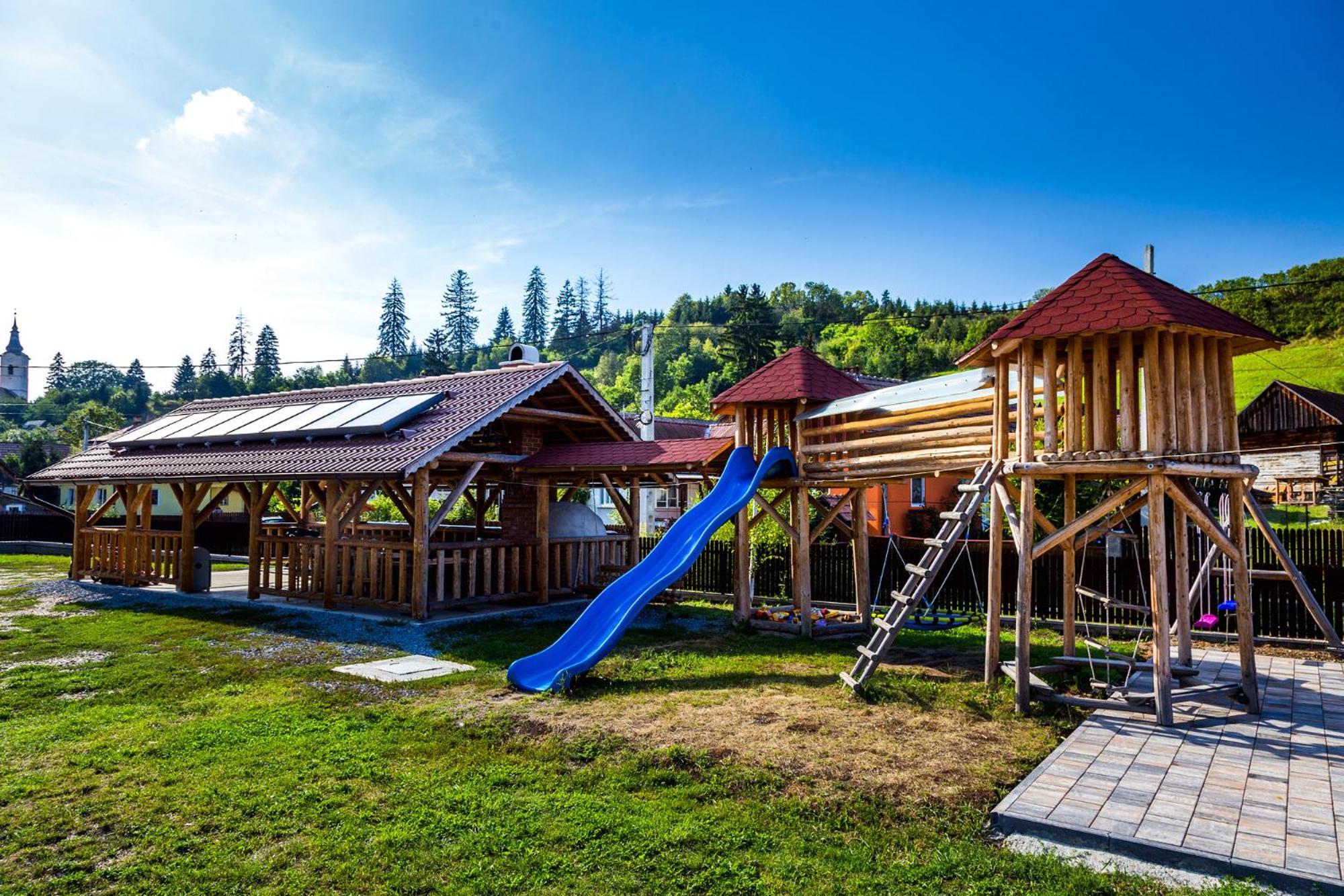 Eross Kulcsoshaz Villa Lăzarea Екстериор снимка