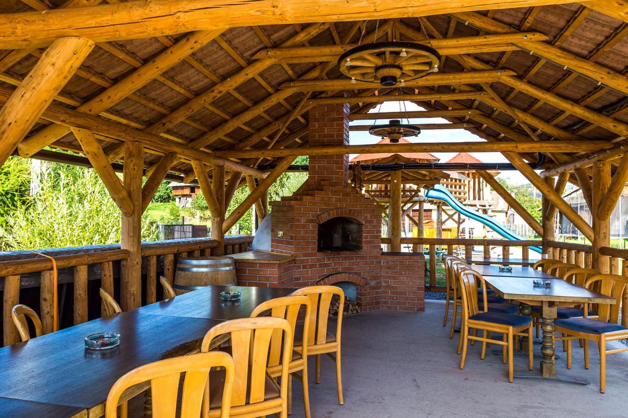 Eross Kulcsoshaz Villa Lăzarea Екстериор снимка
