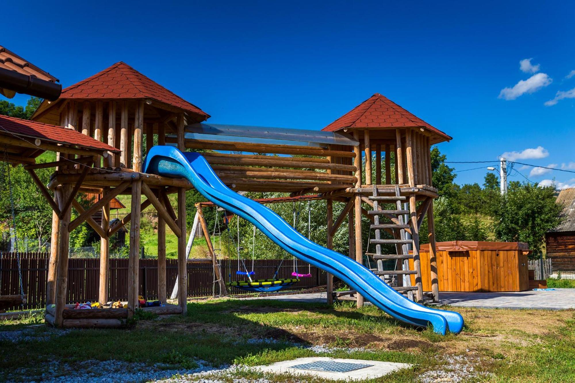 Eross Kulcsoshaz Villa Lăzarea Екстериор снимка
