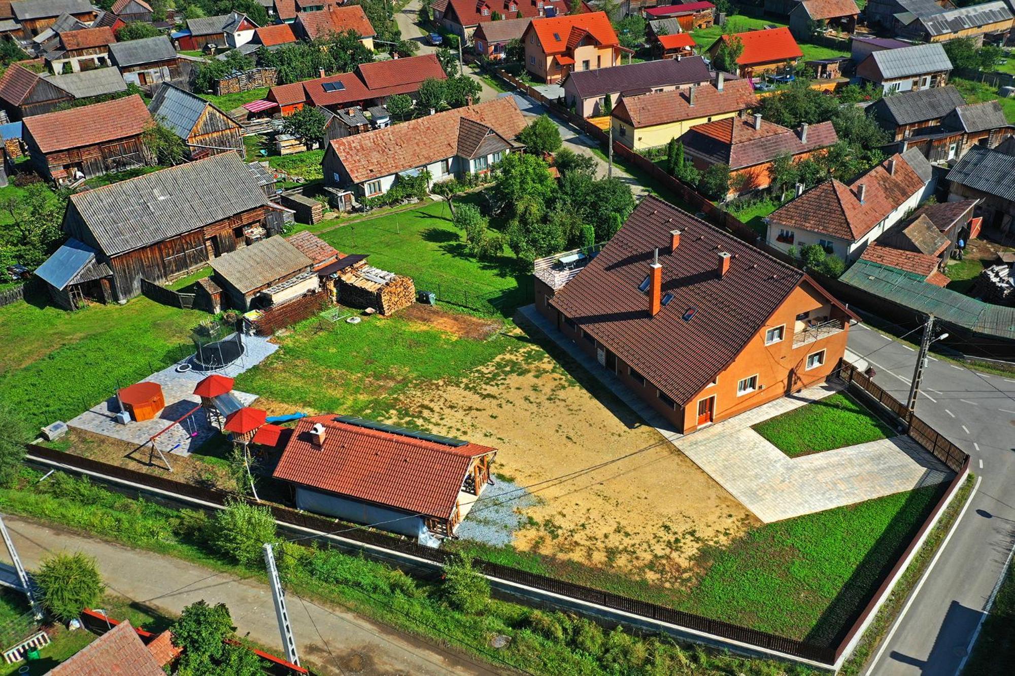 Eross Kulcsoshaz Villa Lăzarea Екстериор снимка